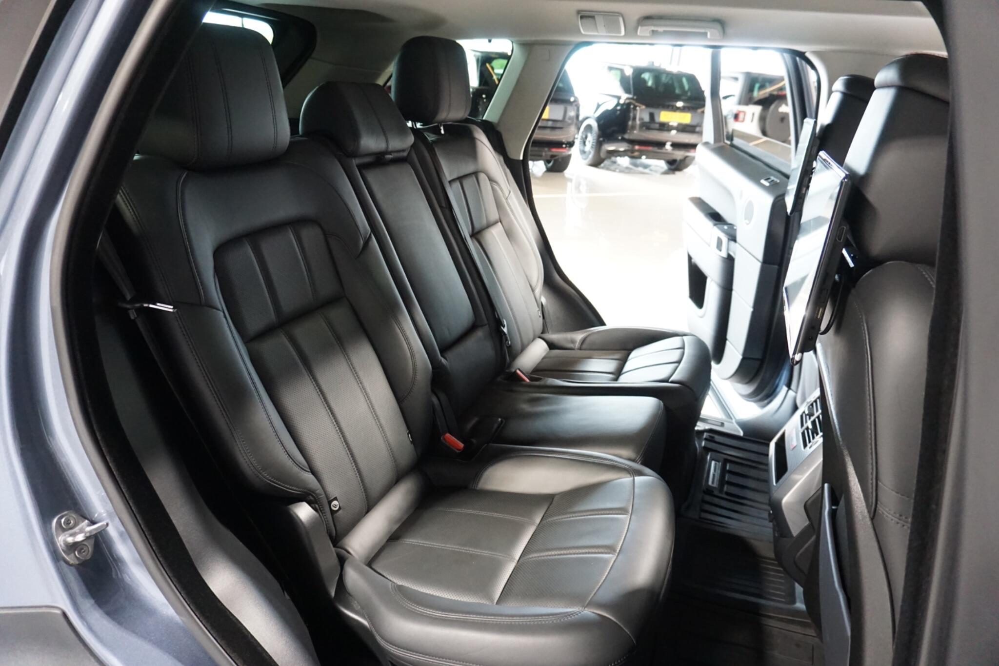 Land Rover Range Rover Sport 3.0 SD V6 HSE Dynamic SUV 5dr Diesel Auto 4WD Euro 6 (s/s) (306 ps)